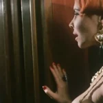 A Lesbian Fuck es una profesional médica
