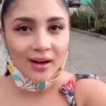 Colombiana Martina Smith le paga a taxista con sexo Real