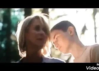 La historia de una mujer madura y joven.