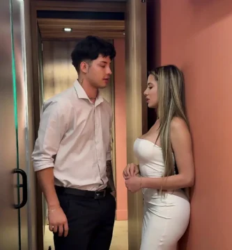 Real Easteret folla al cliente para hacer un descuento - Danner Méndez y Ambar Prada