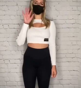 Se desnuda en Tik Tok xxx