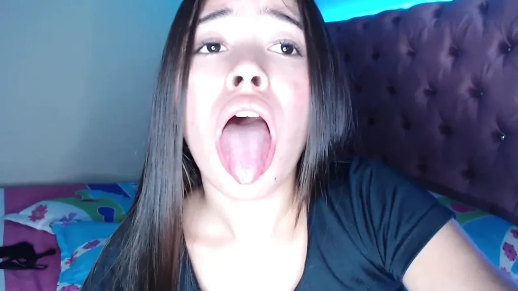 Tu jefe de familia y anal, obtienes este video.